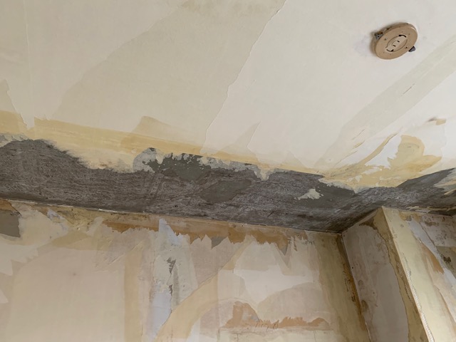 補修 修理の技 コンクリートに貼った壁紙が剥がれた時のおすすめ接着